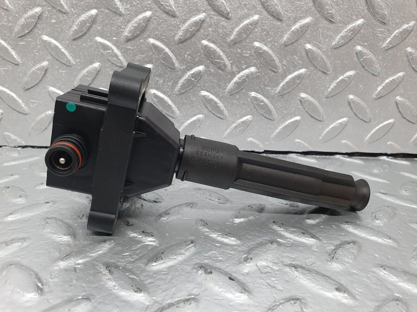 42337 Mercedes-Benz R129 320SL Coupe Ignition Coil Bosch 0221506444 0001587003 0001593642