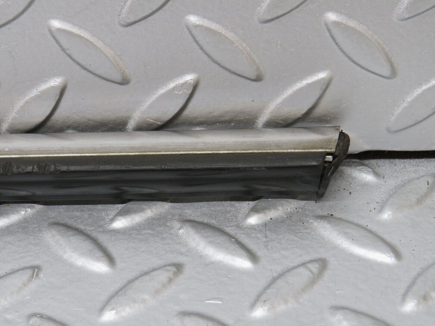 35776 Mercedes-Benz W108 Rear Left Door Centre Moulding Trim