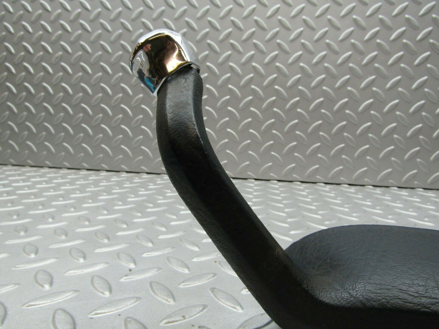3306 Mercedes-Benz W108 280SE Interior Door Handle Blue Right