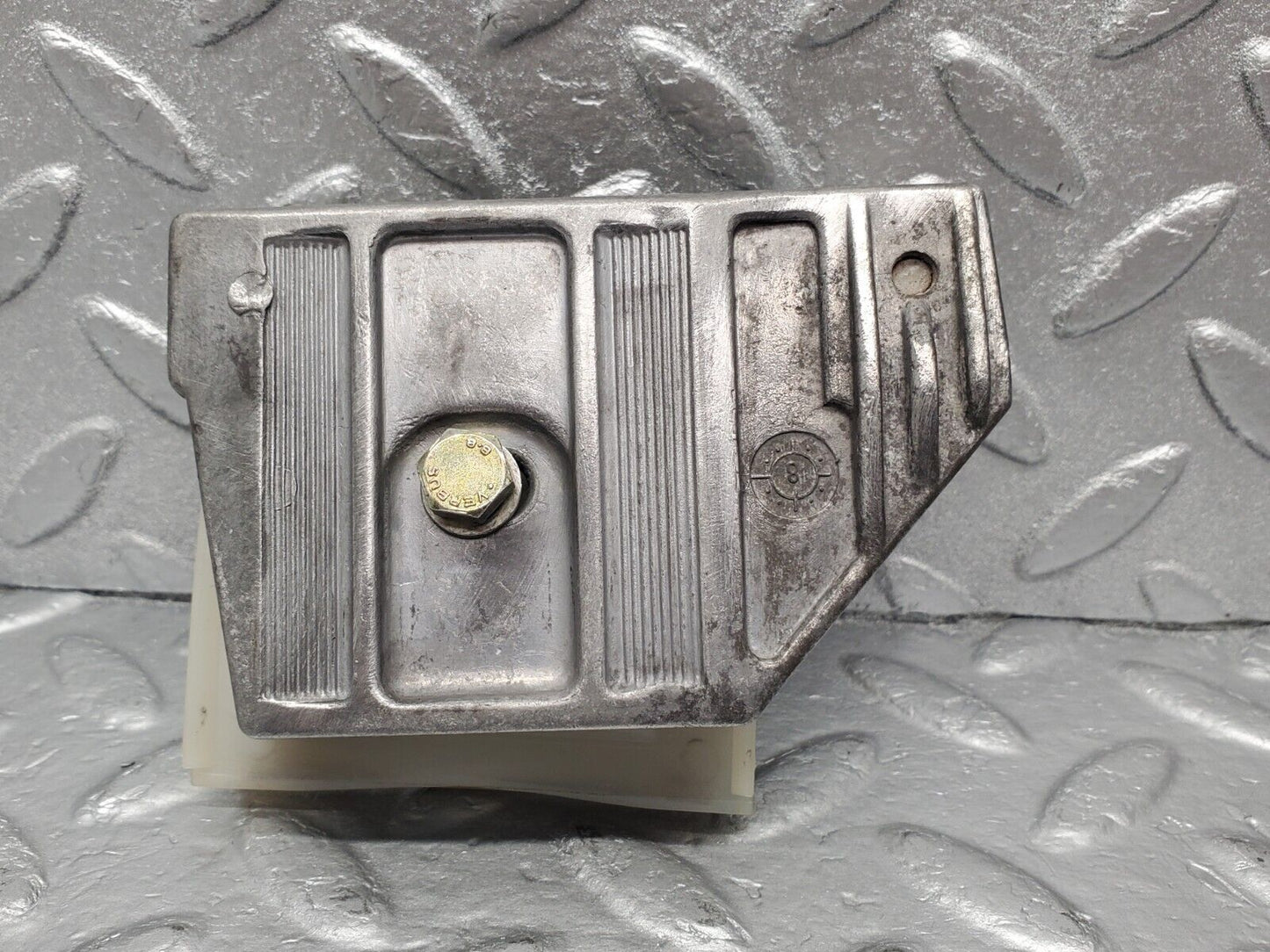 46955 Mercedes-Benz R129 320SL Coupe Door Window Guide Bracket 1247250332 1247250432