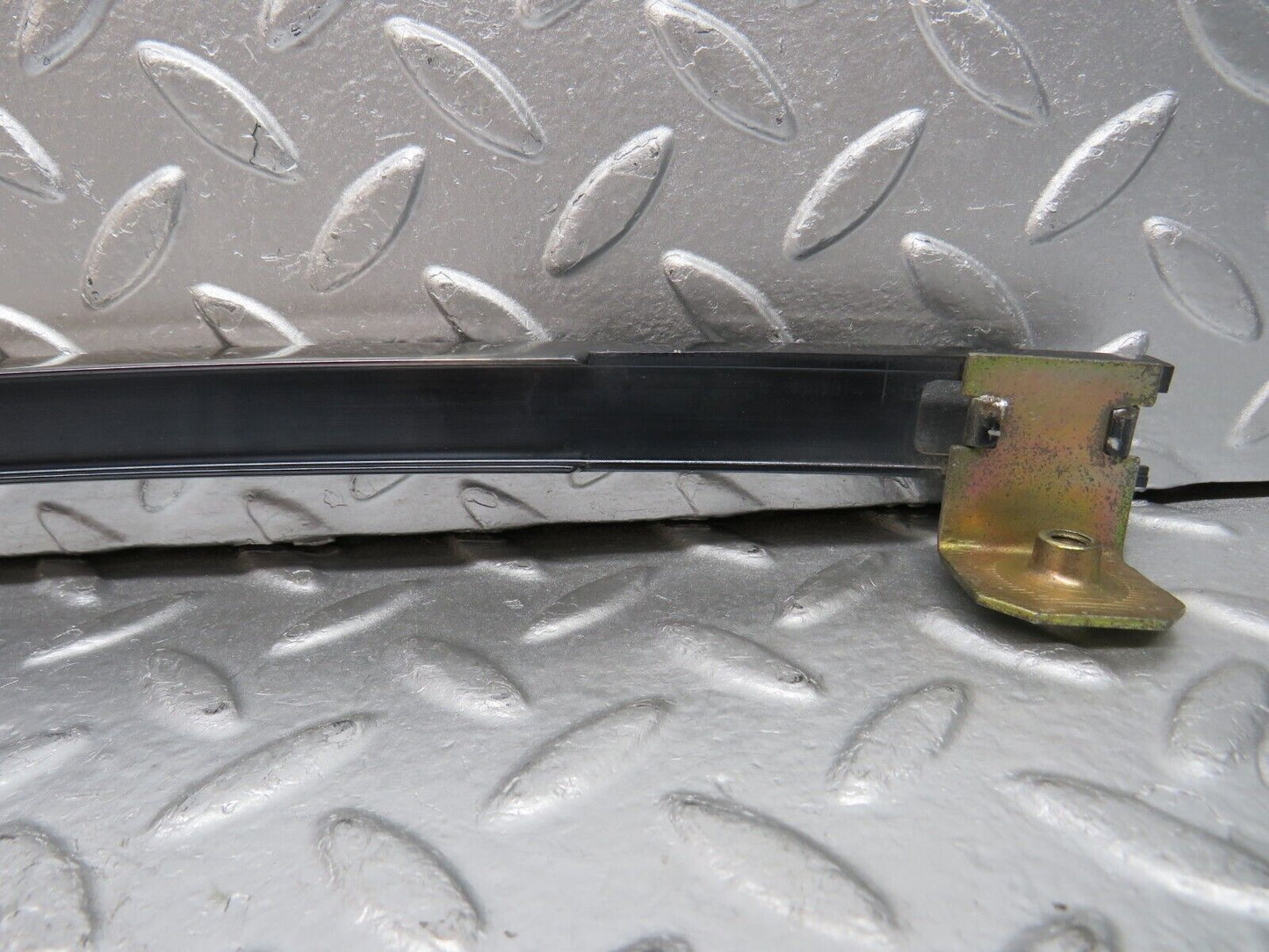 30502 Mercedes-Benz W124 230E Rear Right Door Window Channel