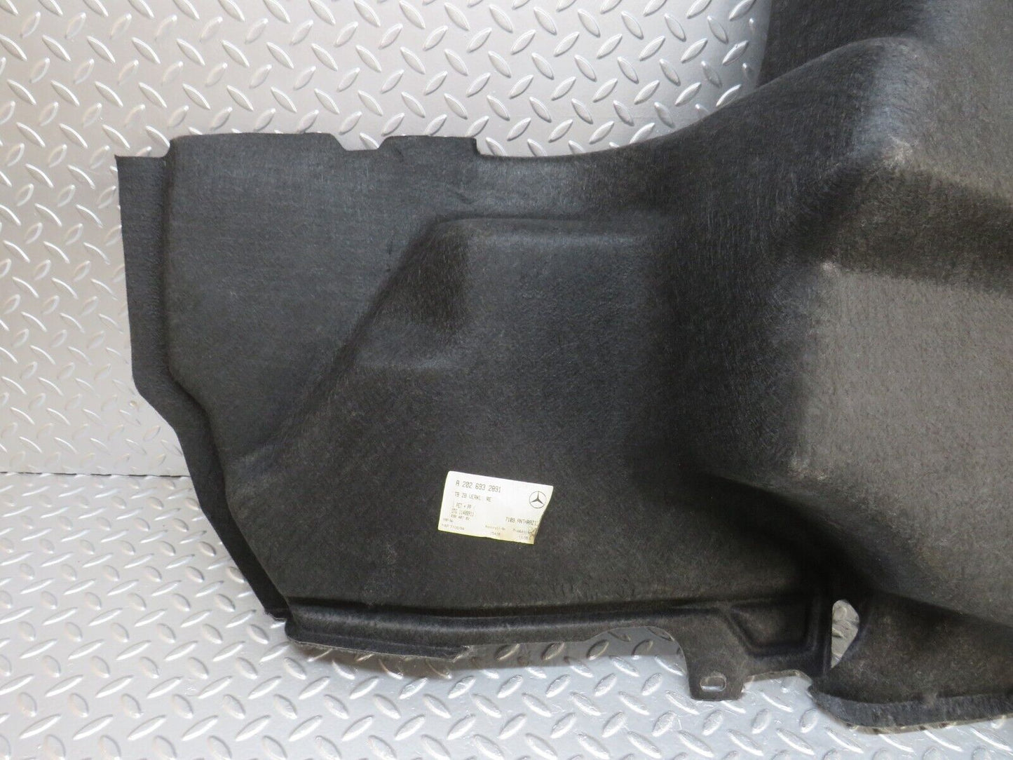 33213 Mercedes-Benz W202 C180 Trunk Boot Panel Cover Right Grey 2026932891