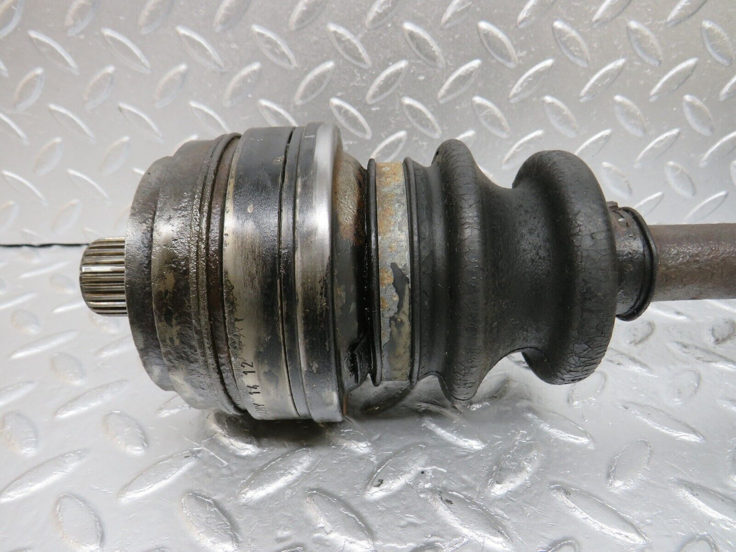 34665 Mercedes-Benz C126 380SEC Coupe Axle Shaft Drive Shaft 1263500410