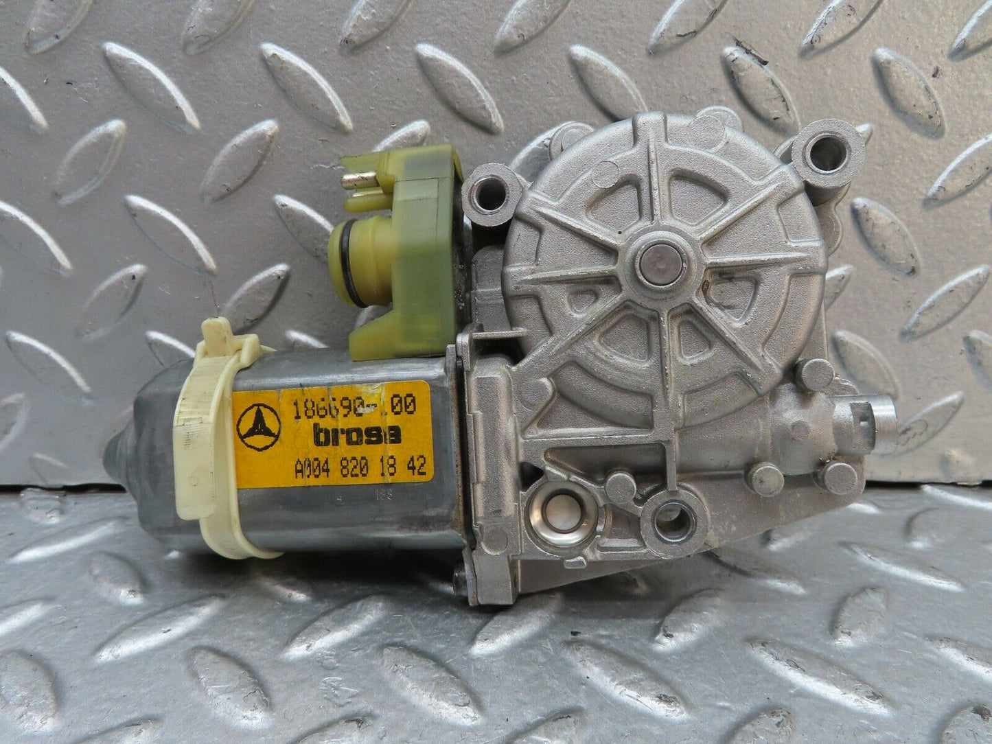 19359 Mercedes-Benz C140 CL420 Coupe Right Window Regulator Motor 0048201842