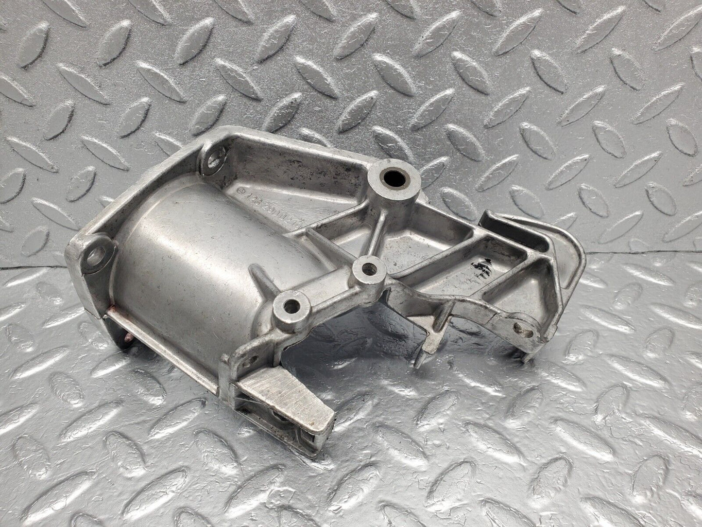 46457 Mercedes-Benz C123 280CE Coupe Brake Pedal Bracket 1232900219