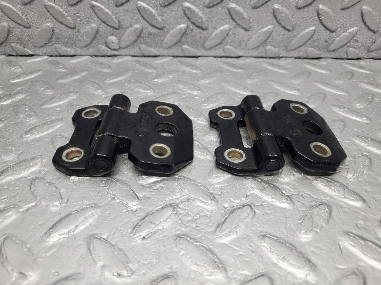 W201 Baby Benz door hinge right side used OEM