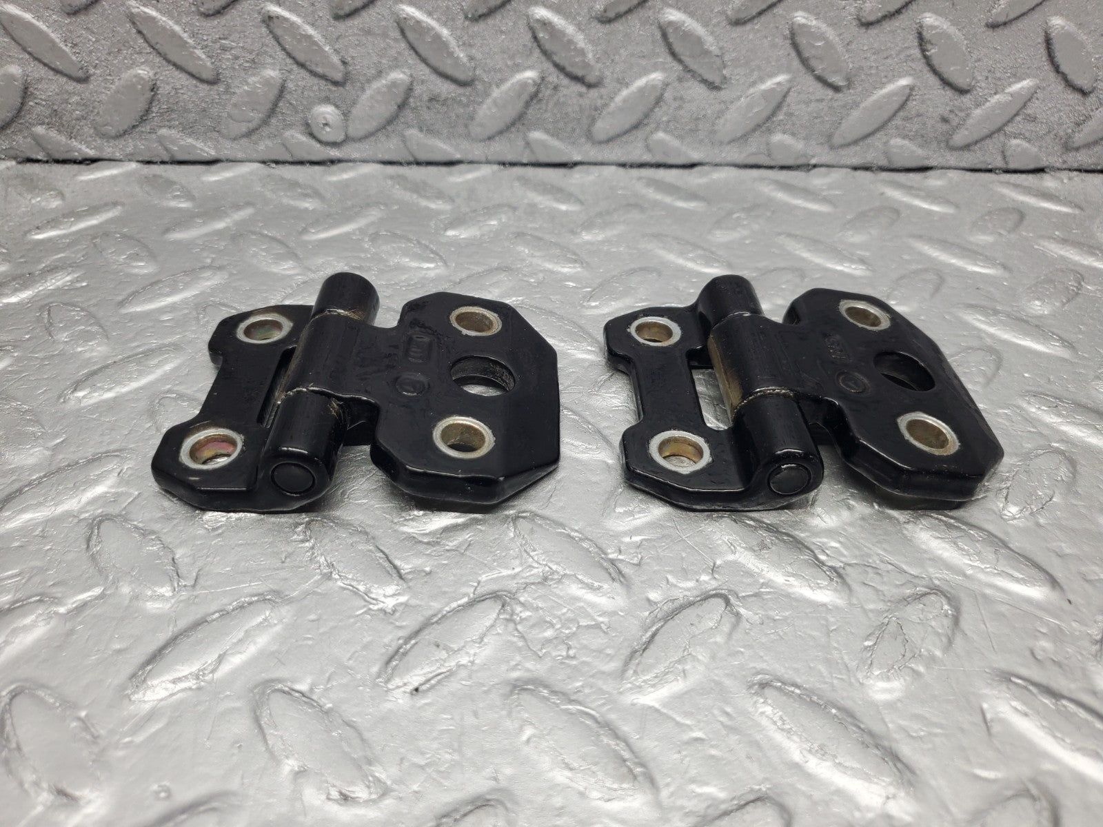W201 Baby Benz door hinge right side used OEM