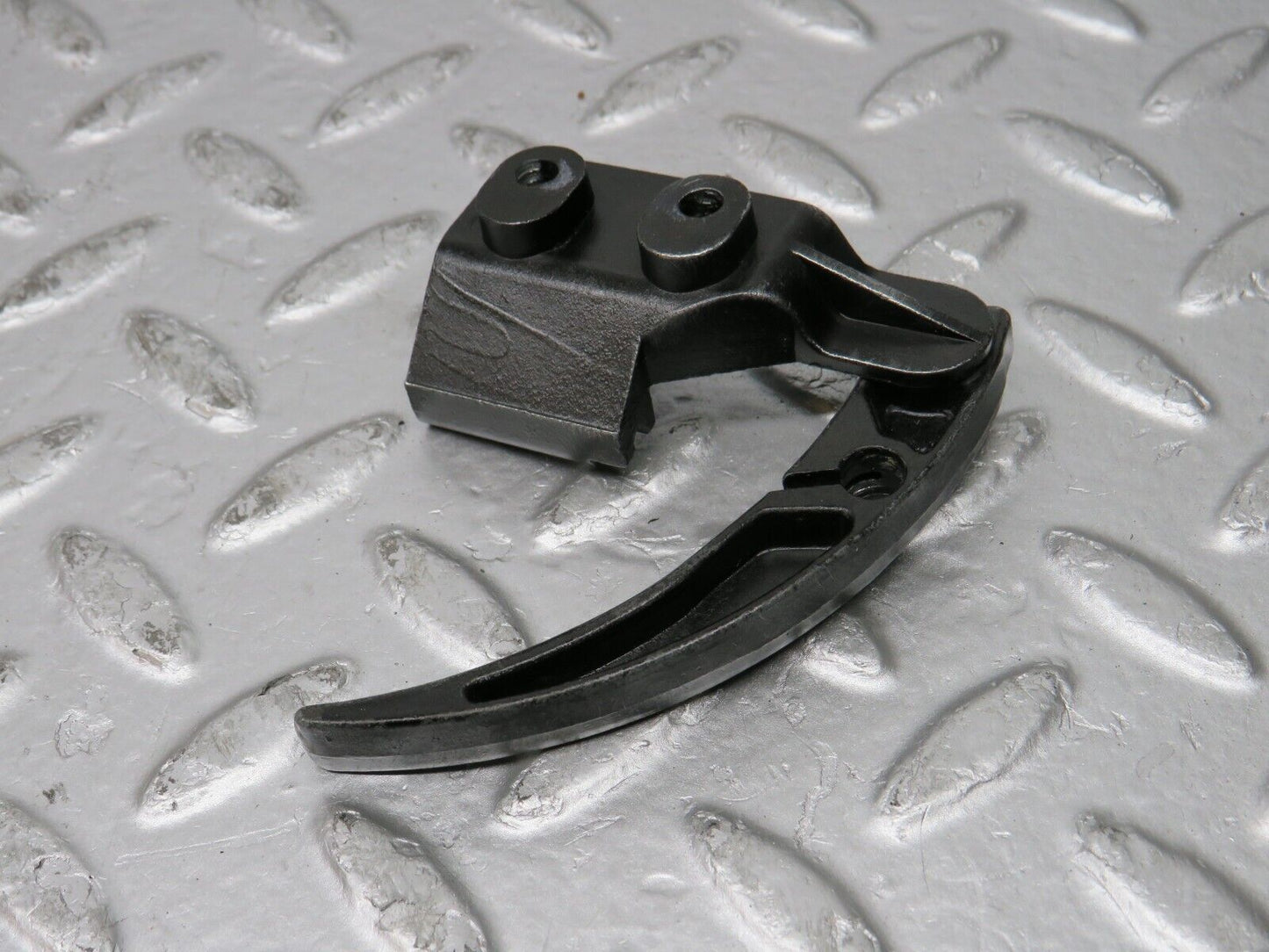 31997 Mercedes-Benz W123 230E Hood Opener Bonnet Opener Release