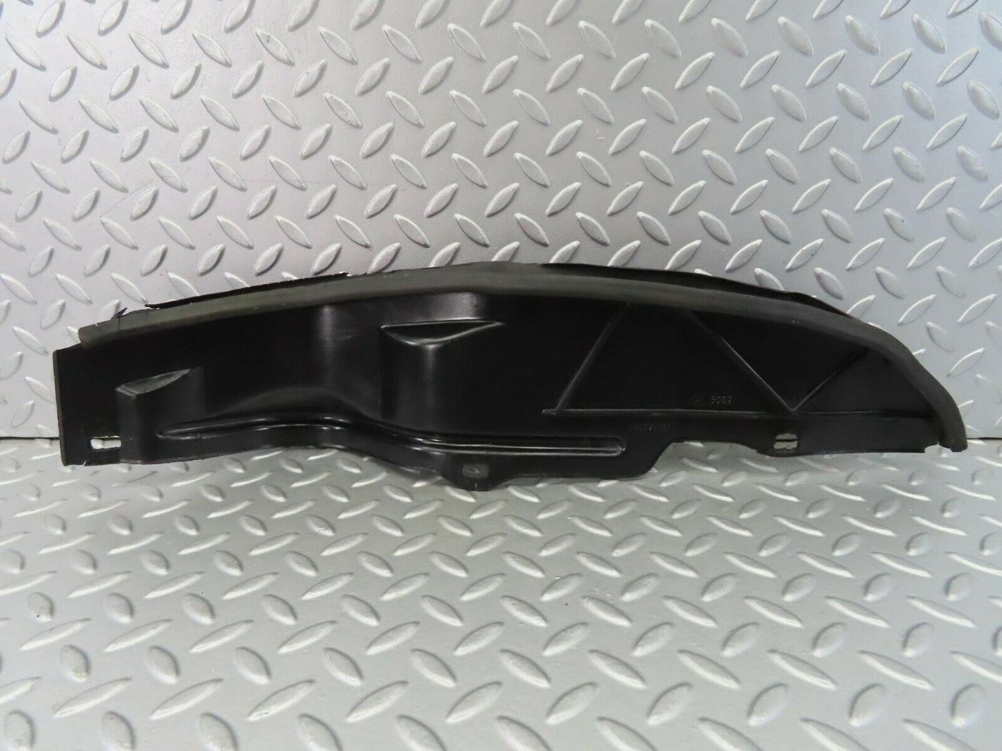 7307 Mercedes-Benz W116 450SE Wheel Arch Panel Fender Cover Left Side