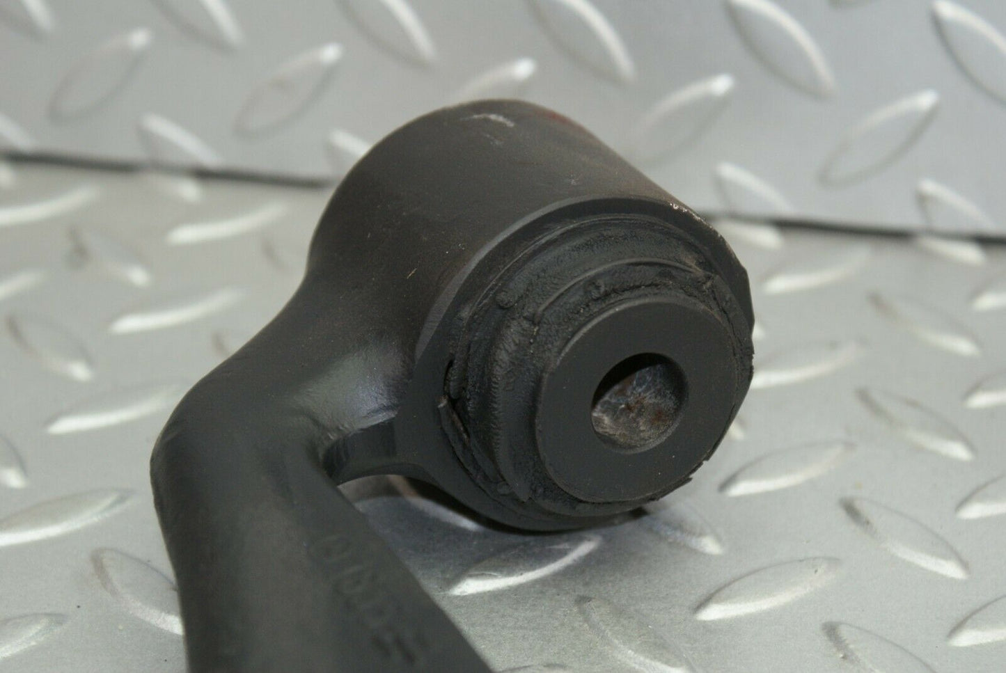 2700 Mercedes-Benz W116 350SE Front Right Lower Control Arm 1163333705