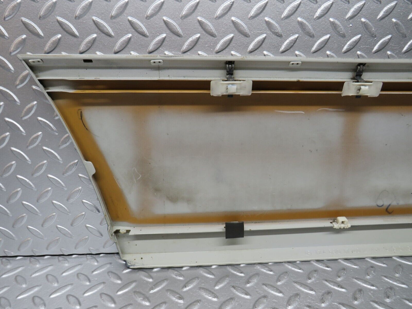 29999 Mercedes-Benz W124 Rear Left Door Lower Moulding 1246901740