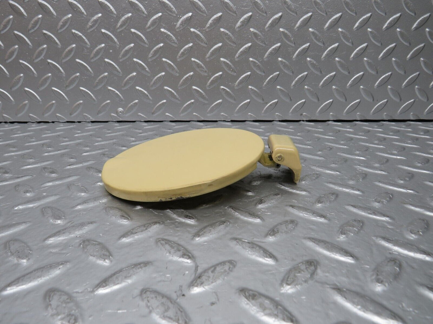 30066 Porsche 924 Fuel Tank Flap Cap 477853195
