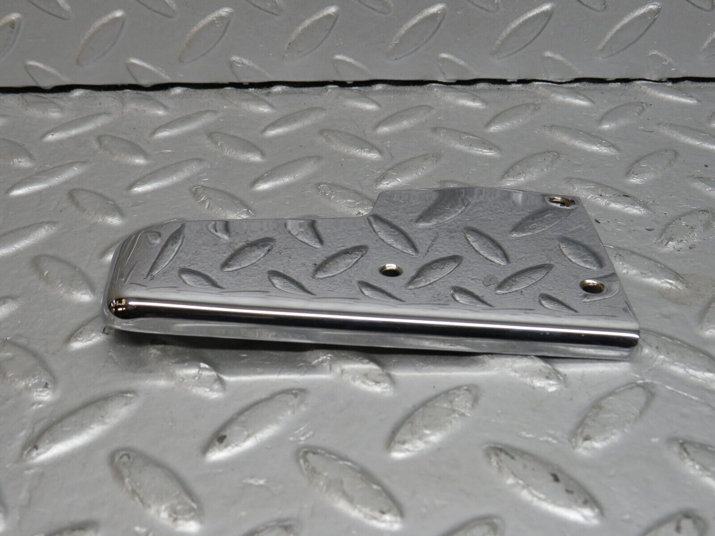 39642 Mercedes-Benz R129 320SL Coupe Right Door Chrome Cover