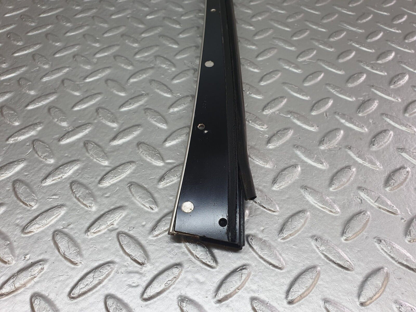42450 Mercedes-Benz R129 320SL Coupe A Pillar Chrome Trim Cover Left