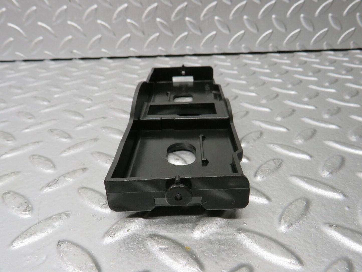 30305 Mercedes-Benz W124 230E Heating Regulator Holder 1248330214