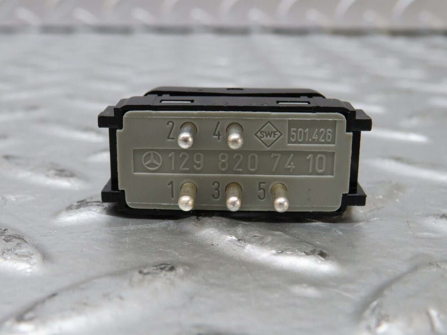 26529 Mercedes-Benz C124 220CE Coupe Rear Windscreen Defroster Switch1298207410