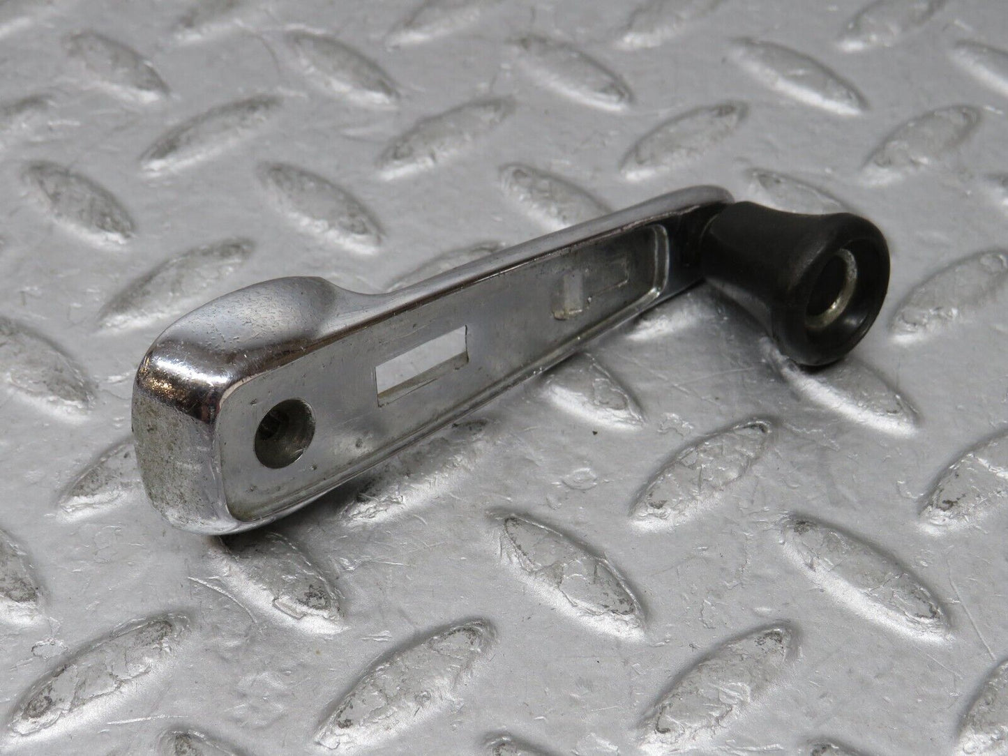 35730 Mercedes-Benz W108 Window Lifter Crank Handle