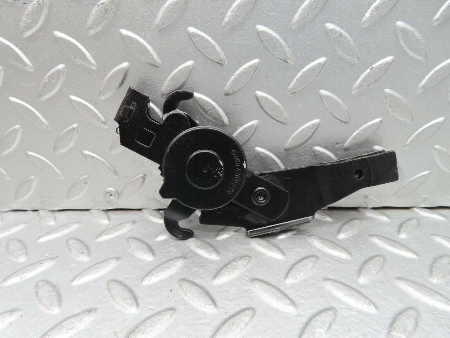 15118 Mercedes-Benz W140 S320 Handbrake Regulator 0004200879