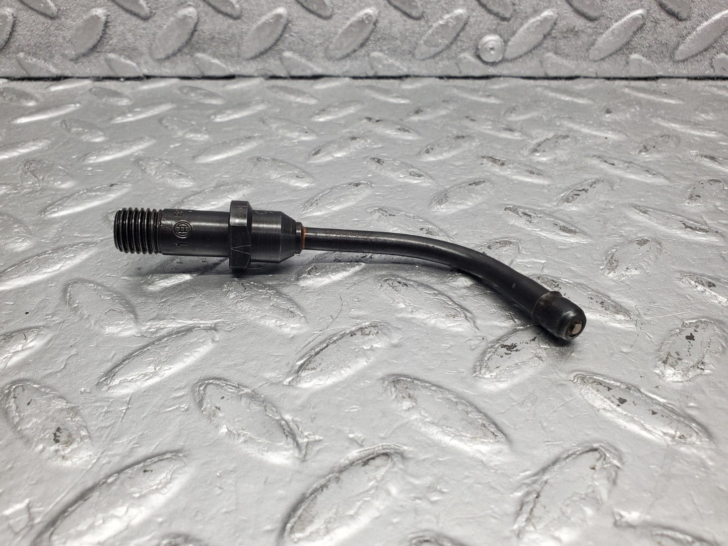 W112 fuel injector used OEM