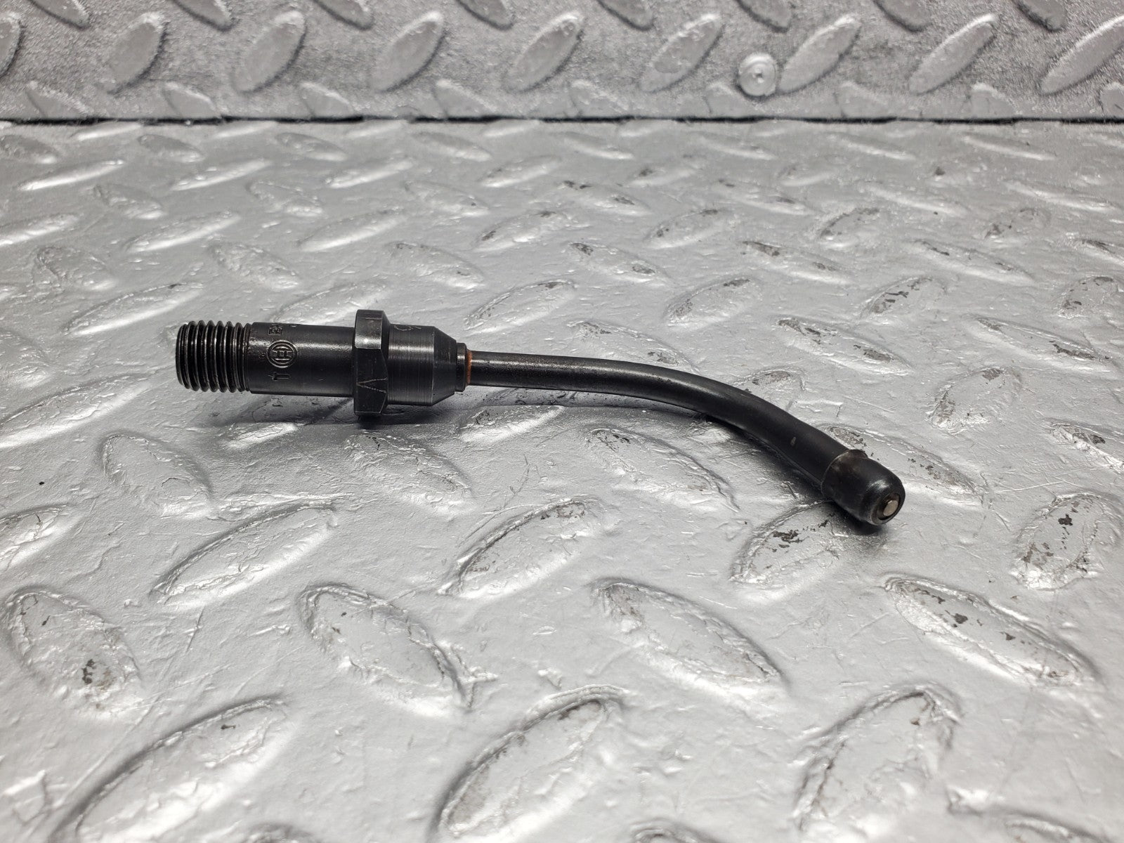 W112 fuel injector used OEM