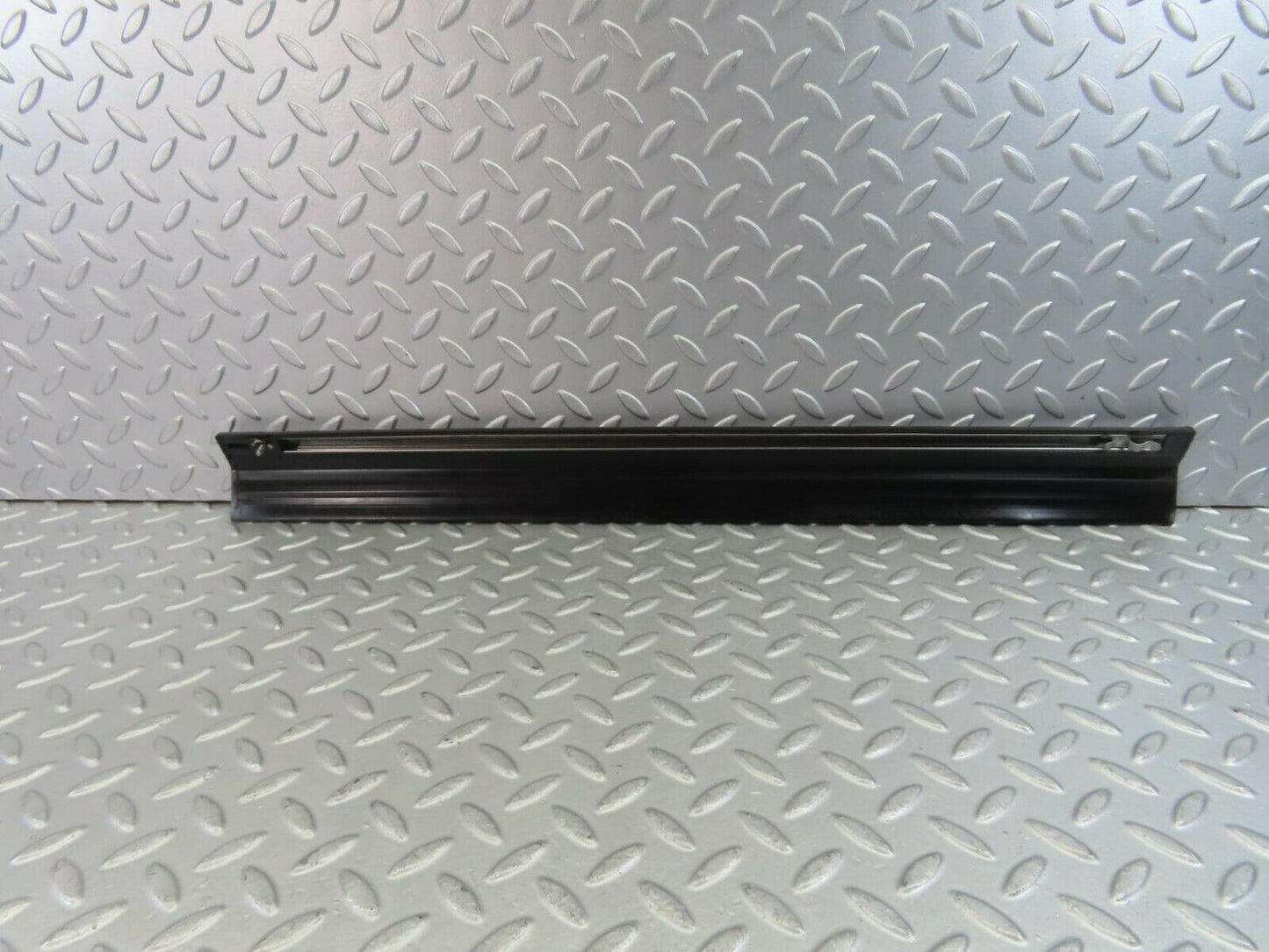 10279 Mercedes-Benz W123 Rear Left Door Lower Trim