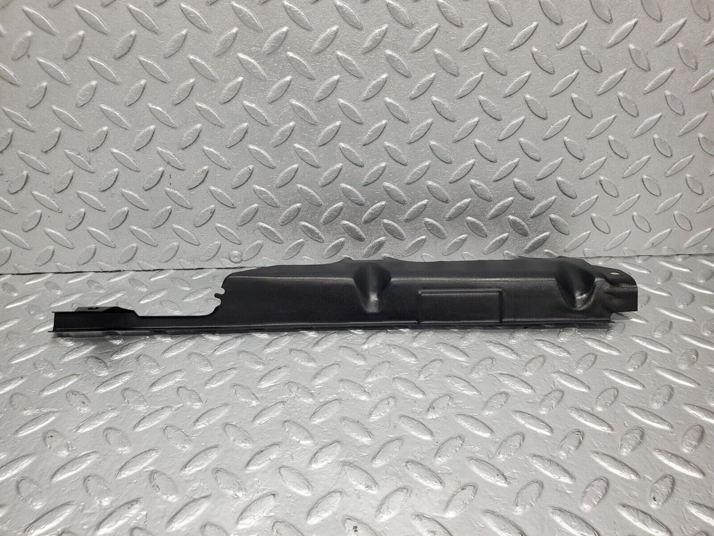 46569 Mercedes-Benz C123 280CE Coupe Rear Left Window Channel Support Bracket