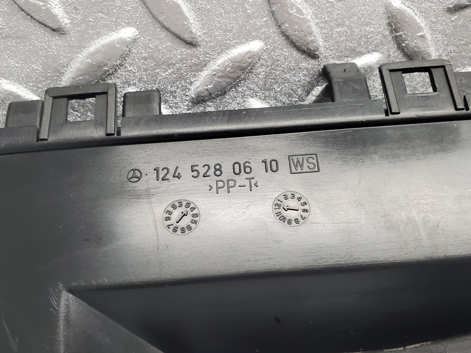 45089383