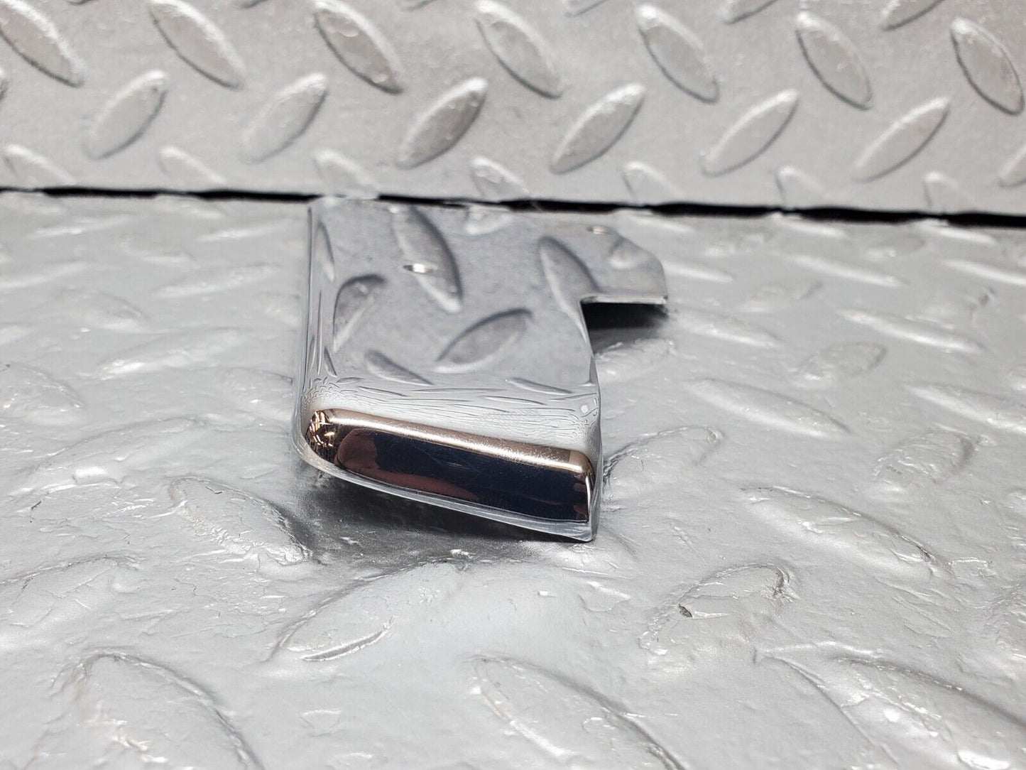 44968 Mercedes-Benz R129 300SL Coupe Left Door Chrome Cover