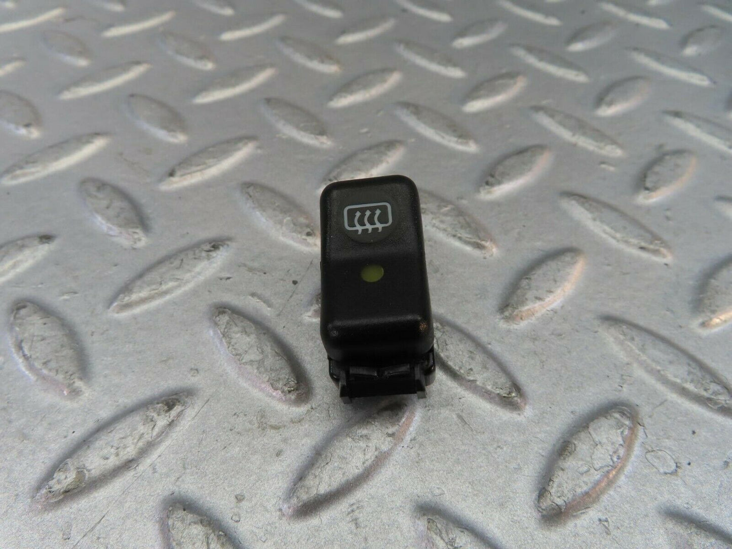 9251 Mercedes-Benz C124 300CE Coupe Rear Heated Window Switch 1248201010