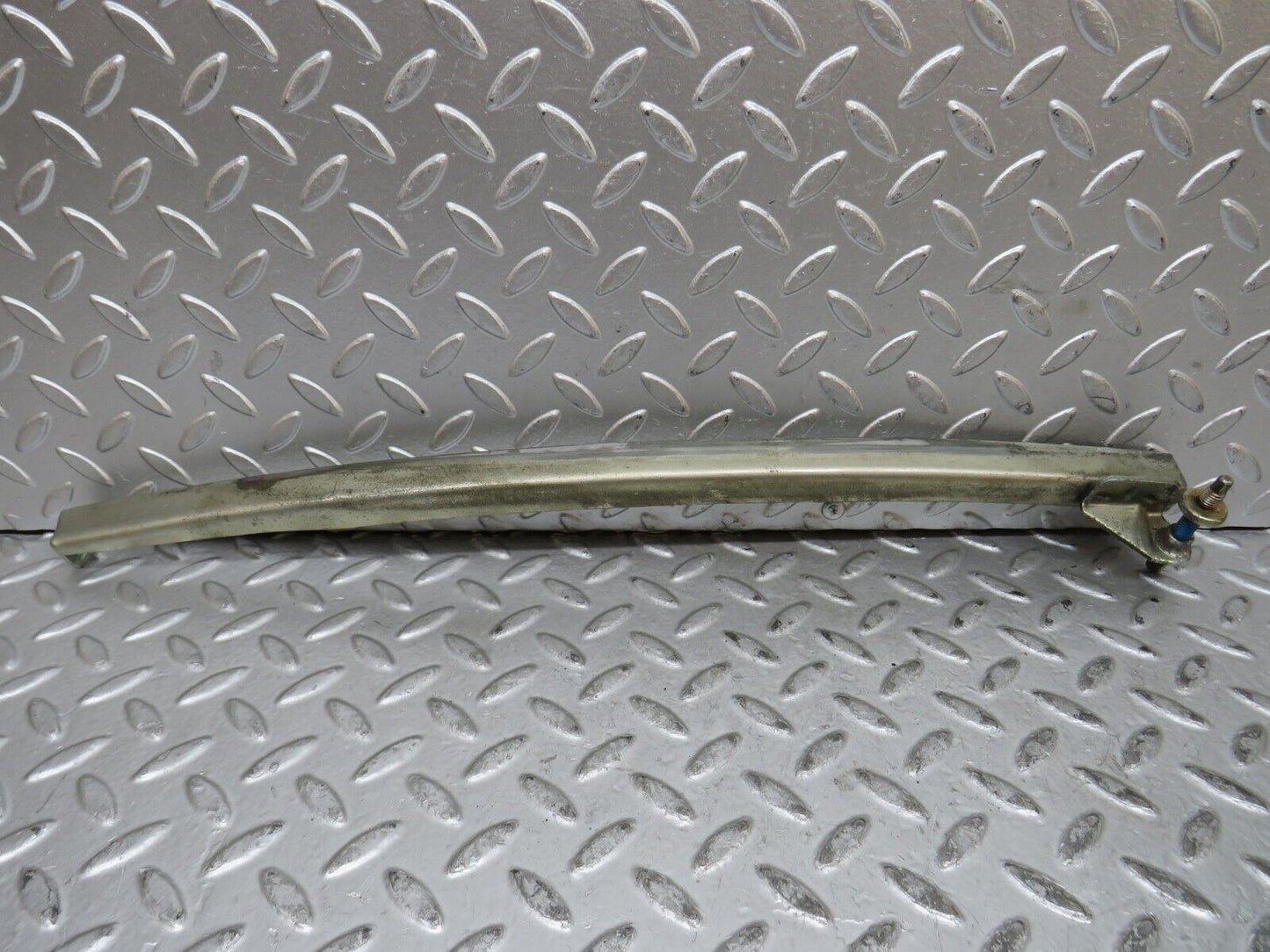 29193 Mercedes-Benz C124 320CE Coupe Right Door Window Channel
