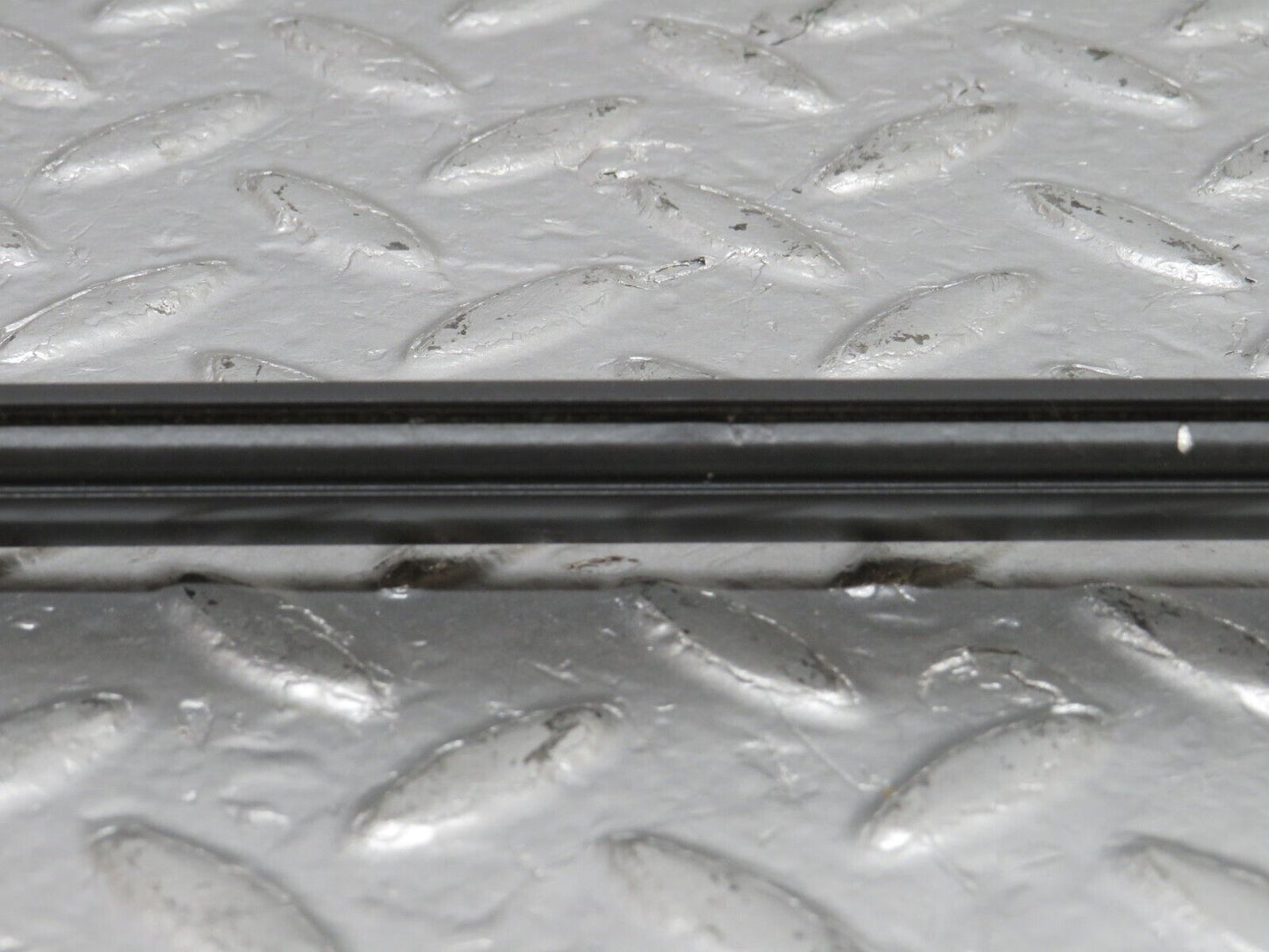 33813 Mercedes-Benz W201 190E Rear Windscreen Frame