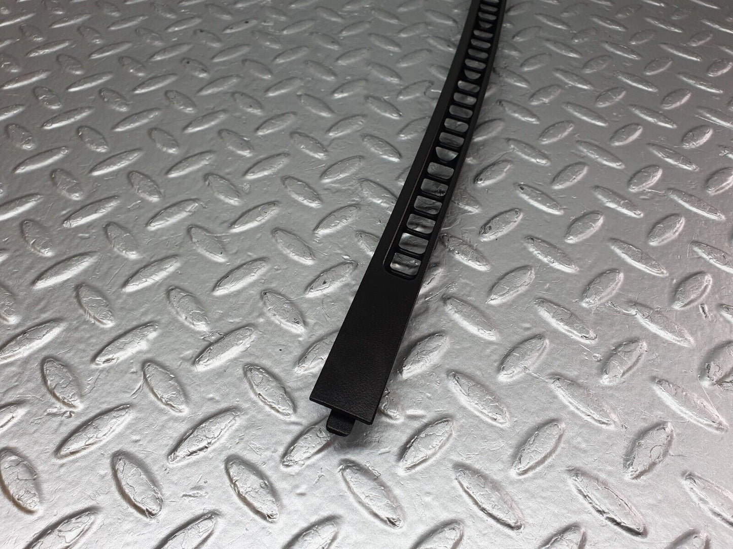 42332 Mercedes-Benz R129 320SL Coupe Dashboard Air Vent Trim Left Side 1296891180