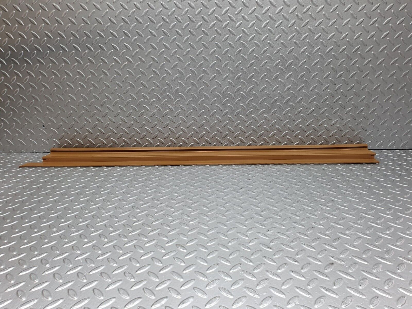 43499 Mercedes-Benz C126 380SEC Coupe Door Sill Right Side