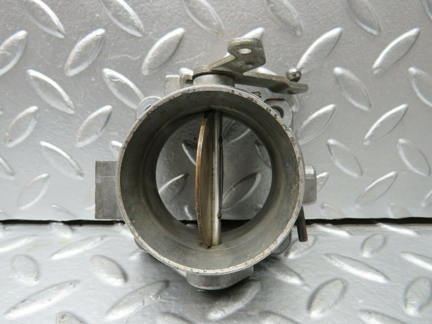 23078 Mercedes-Benz C123 230CE Coupe Throttle Body Valve