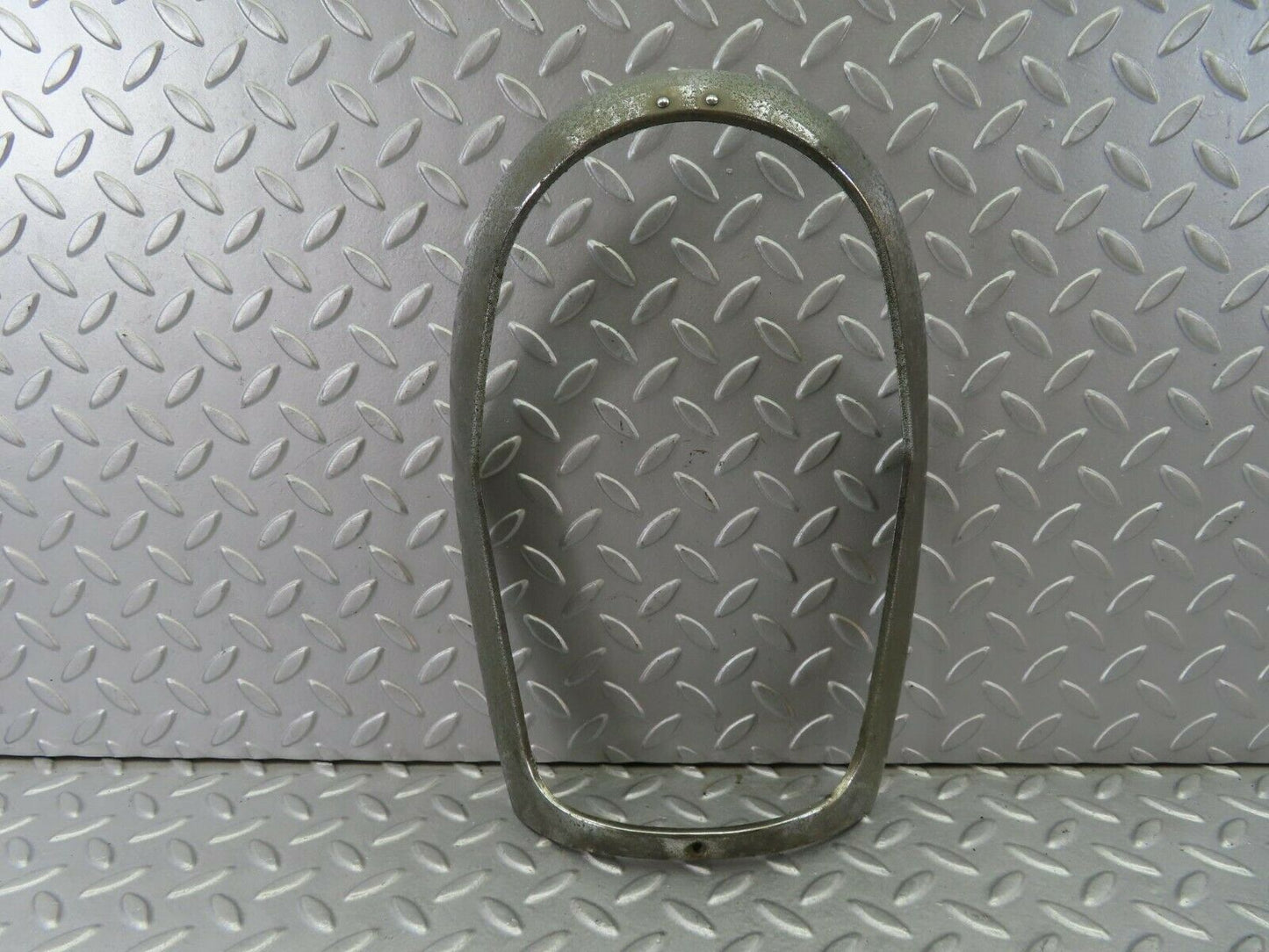 8113 Mercedes-Benz W108 Headlight Chrome Frame 1305542029