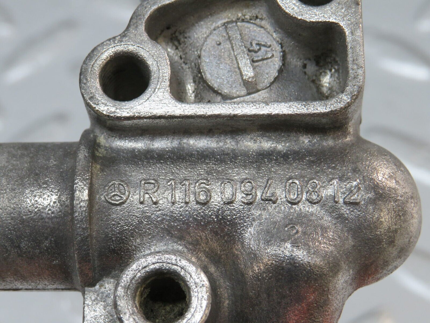 34485 Mercedes-Benz C126 380SEC Coupe Cold Start Valve Housing VDO 1160940812