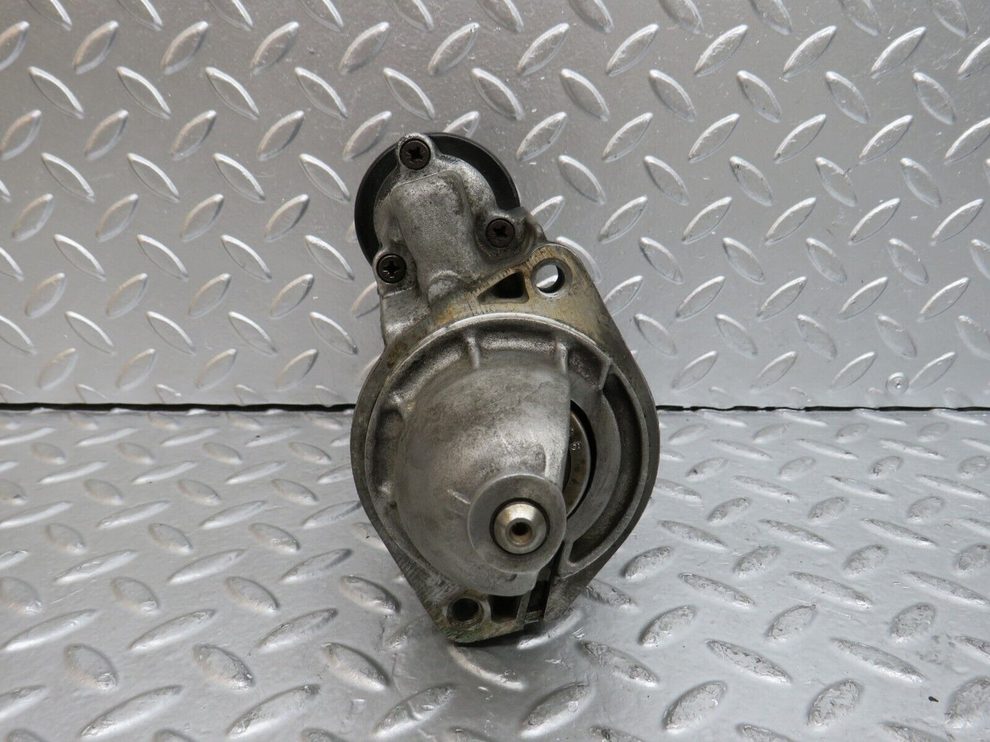29507 Mercedes-Benz W124 230E Starter Motor Bosch 1005821056
