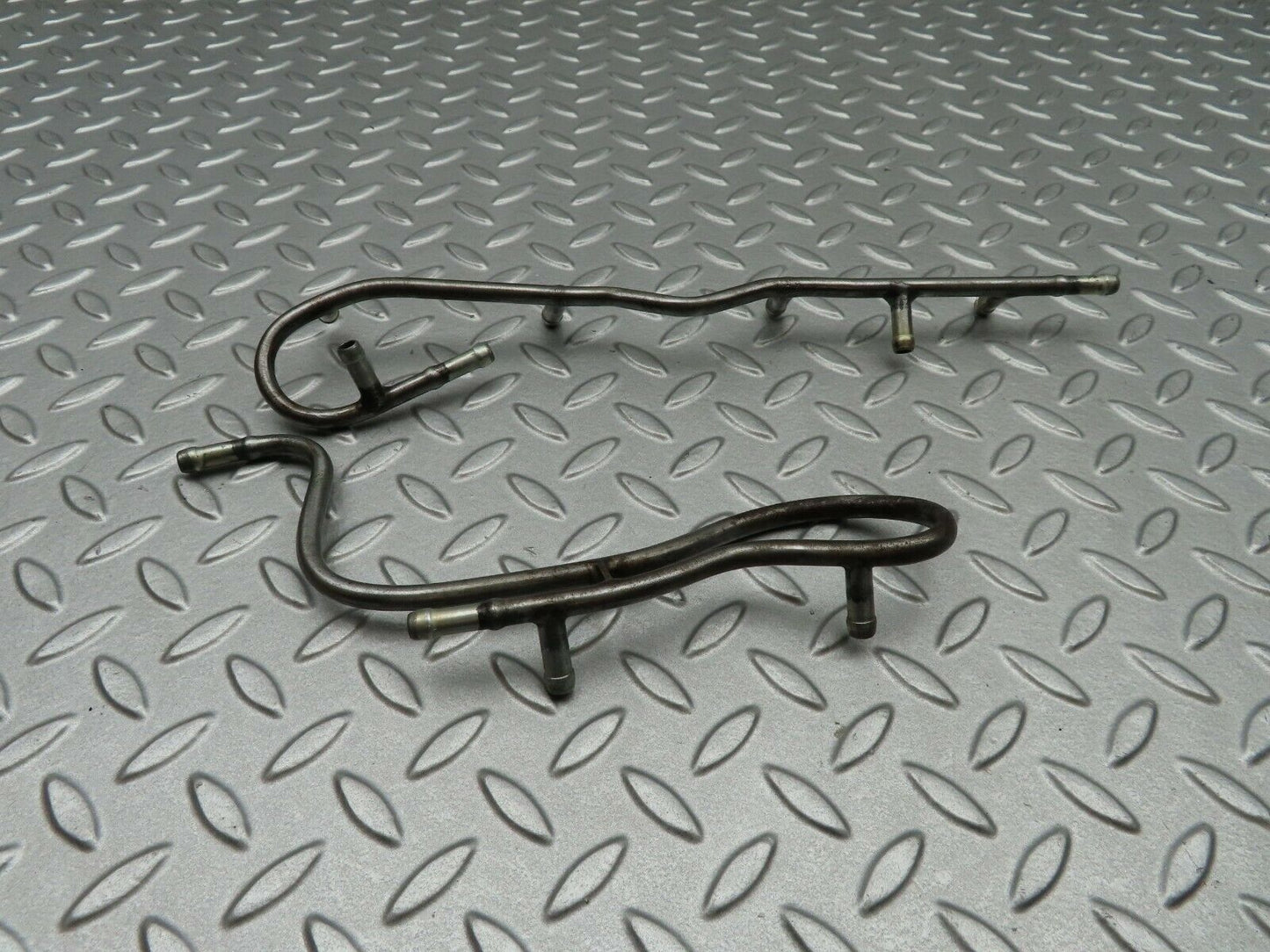 4846 Mercedes-Benz W114 280CE Coupe Fuel Injection Pipes