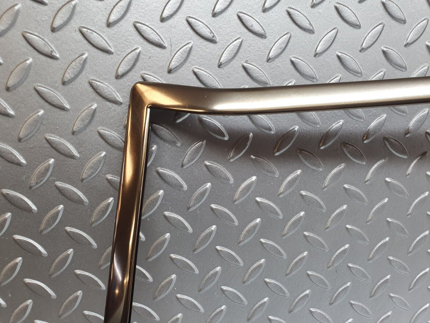 42872 Mercedes-Benz W201 190 Rear Windscreen Frame