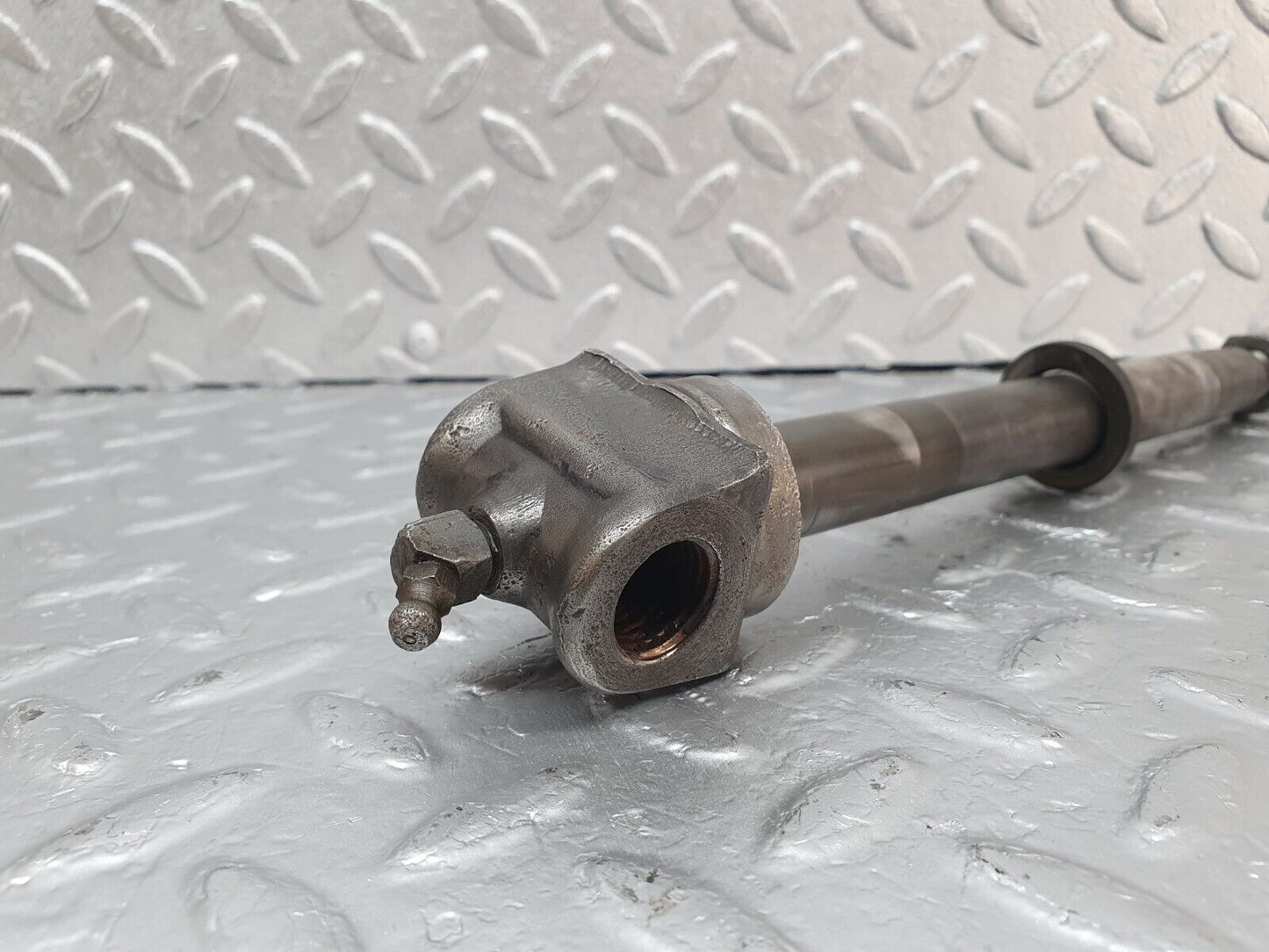 43277 Mercedes-Benz W108 280SE Front Right Upper Control Arm Shaft