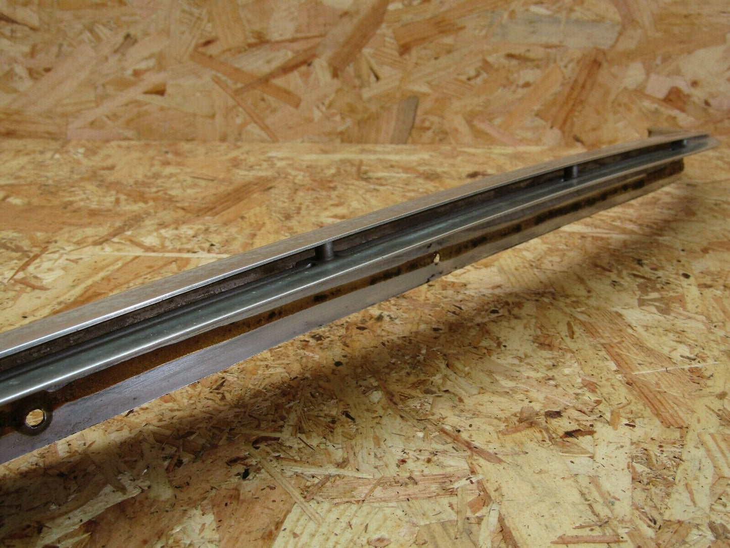 2177 Mercedes-Benz W116 350SE Rear Left C Pillar Crome Moulding