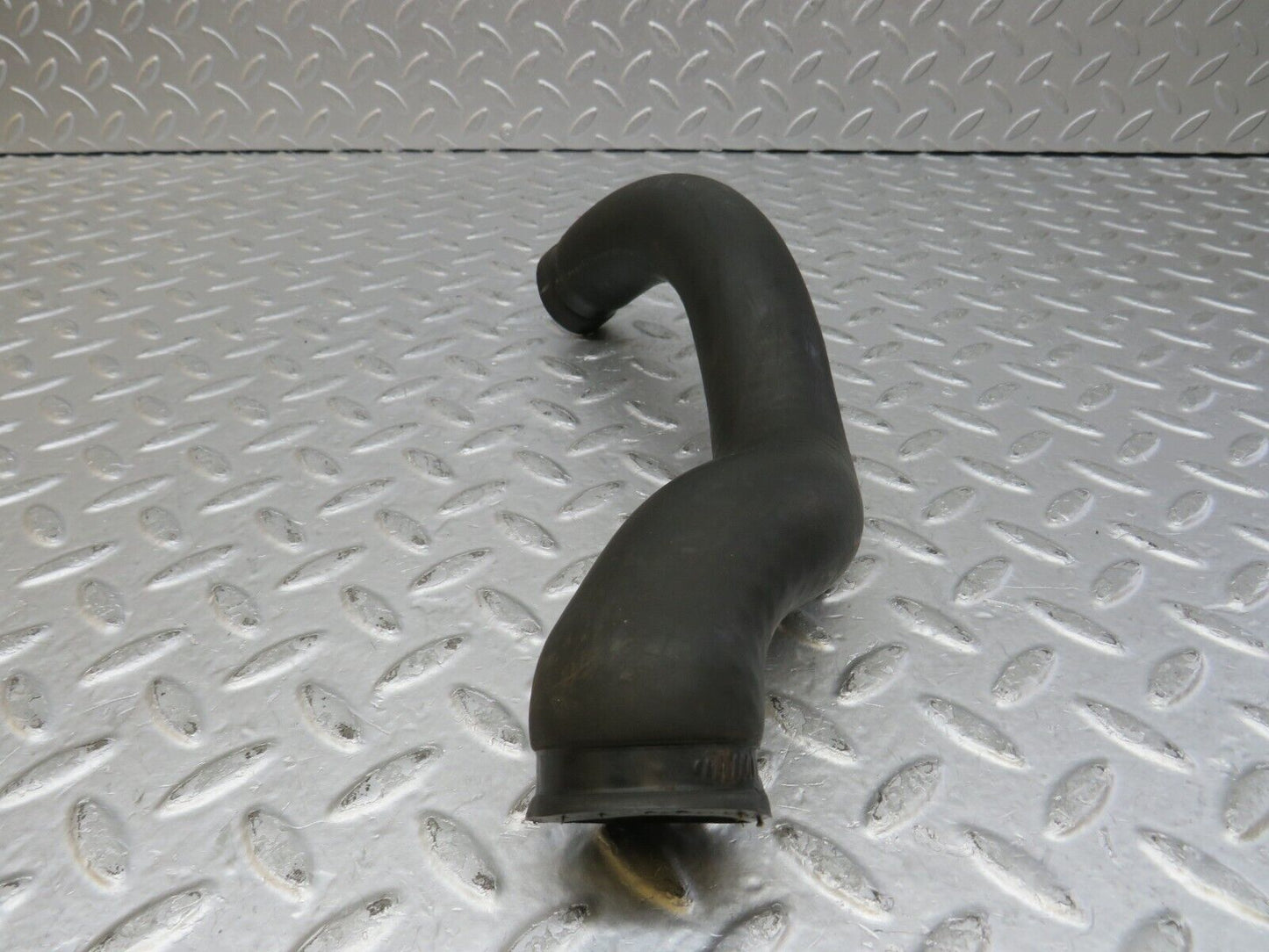 35423 Mercedes-Benz R107 280SL Coupe Radiator Coolant Hose 1075010282
