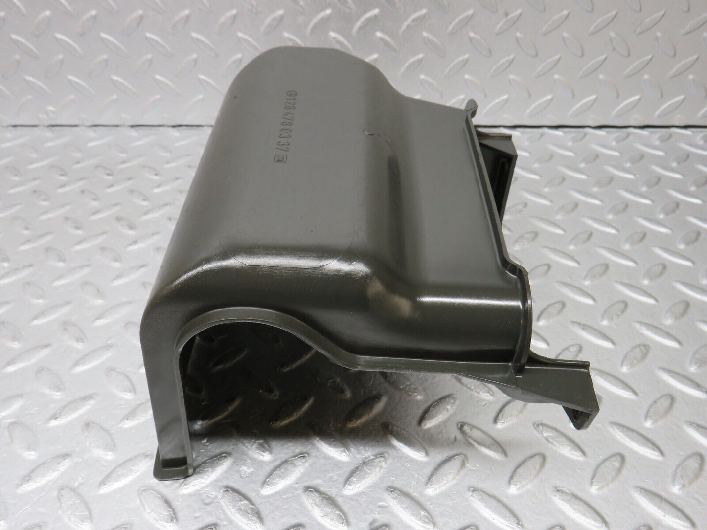 36144 Mercedes-Benz W126 420SE Fuel Pump Protective Cover 1264780337