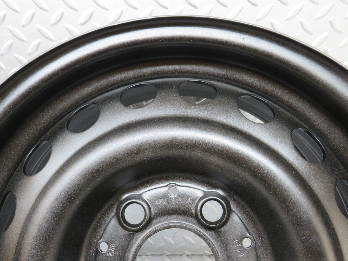33881 Mercedes-Benz Steel Wheel Set 6Jx15H2 ET49 1244000602