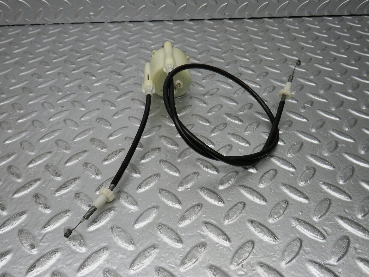 30381 Mercedes-Benz W124 230E Heater Control Unit Switch 1248300185