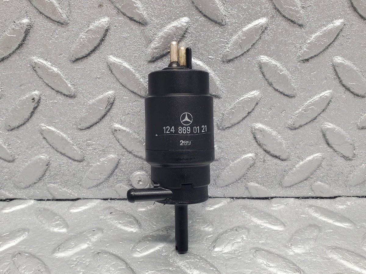 W201 Baby Benz windscreen washer pump used OEM