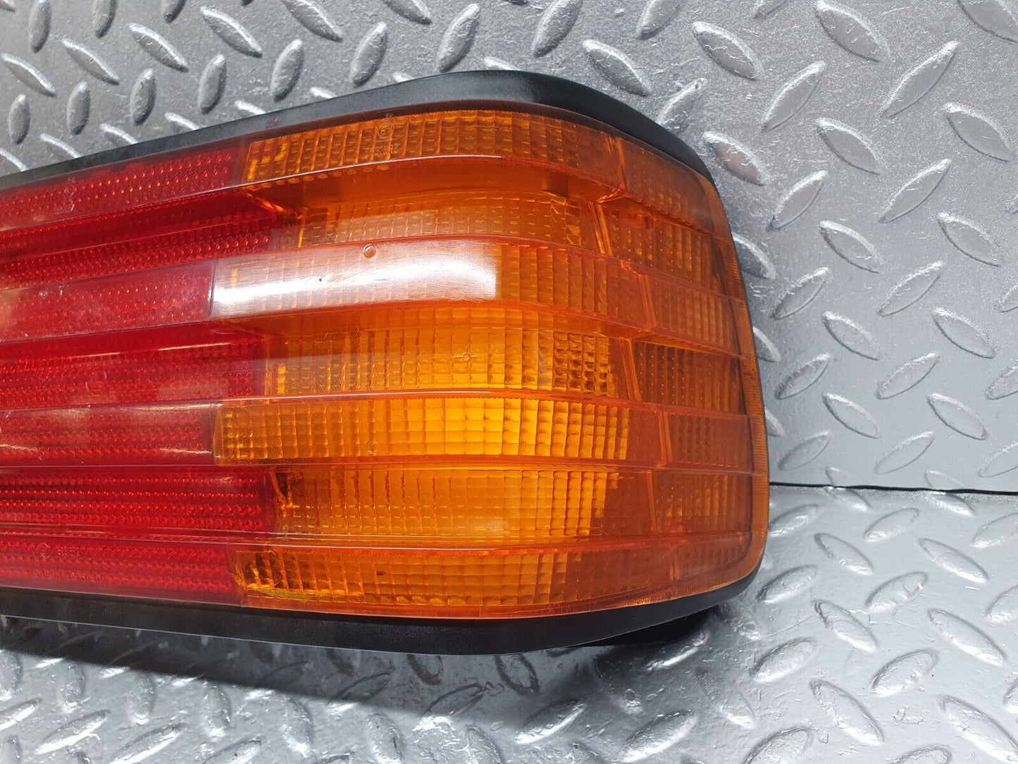 43621 Mercedes-Benz C126 380SEC Coupe Tail Light Right Side 1268201064