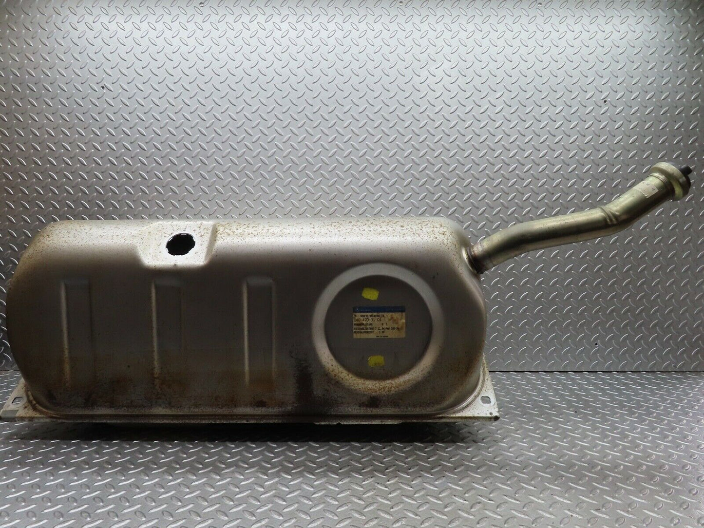 19561 Mercedes-Benz C140 CL420 Coupe Fuel Tank 1404703101