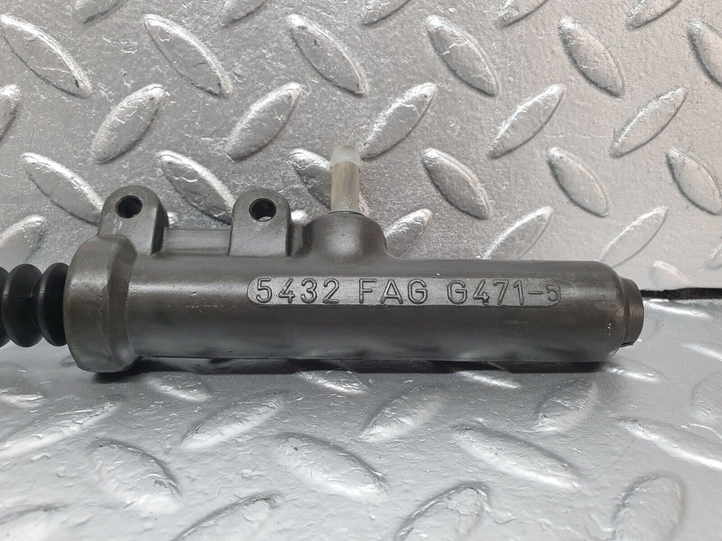 42832 Mercedes-Benz W201 190 Clutch Master Cylinder 5432 Fag G471 2022900112
