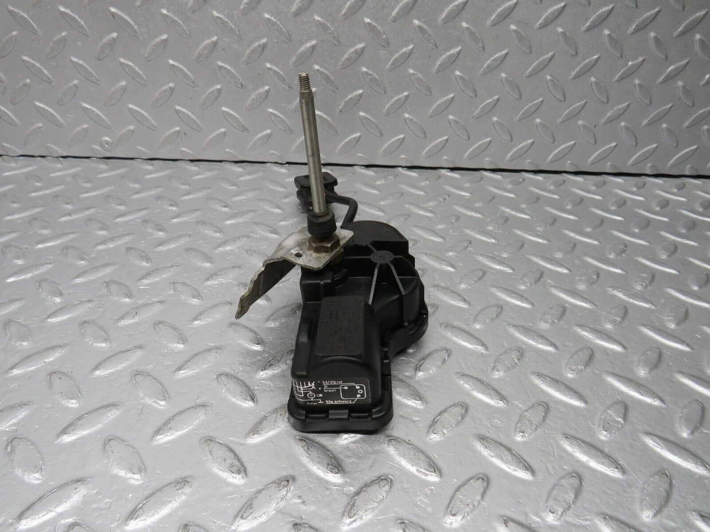 38871 Mercedes-Benz W201 190E 2.6L Headlight Wiper Motor Bosch Left Side 2018200142